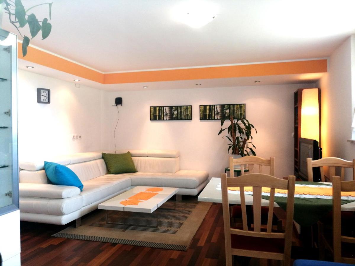 Mateja House - Apartments In Zirovnica Rodine Bagian luar foto